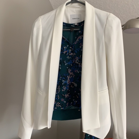 Banana Republic blouse - Picture 4 of 4